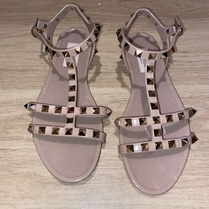 Valentino Rockstud Sandals Jelly T-Strap Poudre Platinum Studs Sz 36 / 6